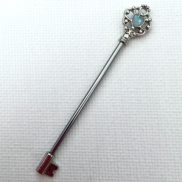 Key Industrial Bar with Faux Opal - Picture 1 of 6